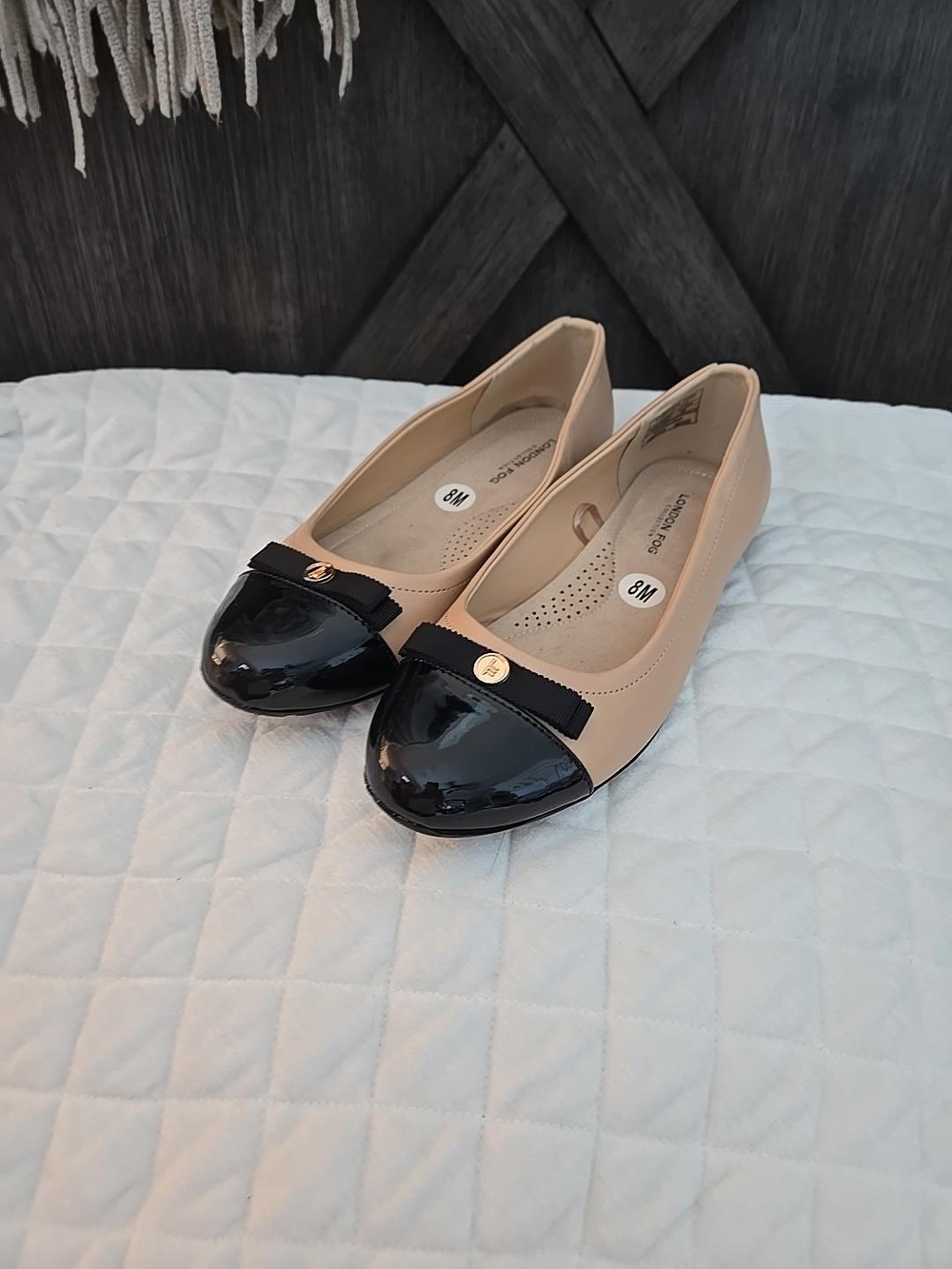 London Fog Two-Tone Beige and Black Cap-Toe Ballet Flats
